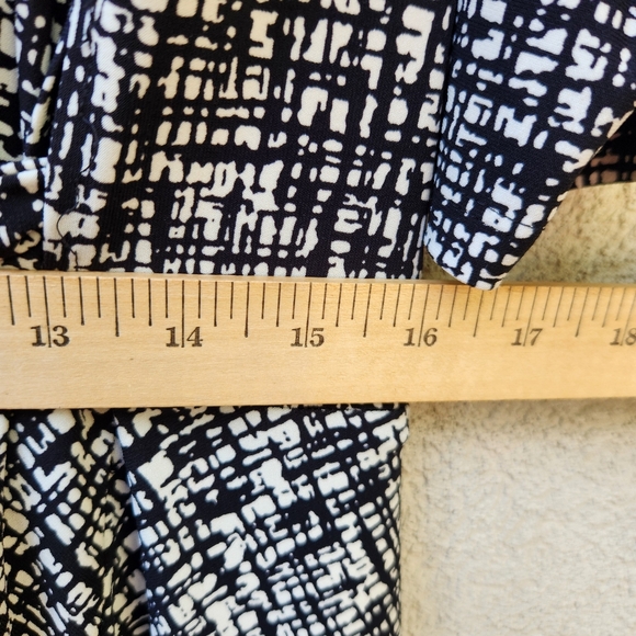 LAUREN RALPH LAUREN Women’s Wrap Dress Size 14W Black White Fit and Flare - Picture 10 of 11